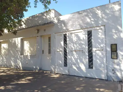 CASA PH EN VENTA - CHIVILCOY