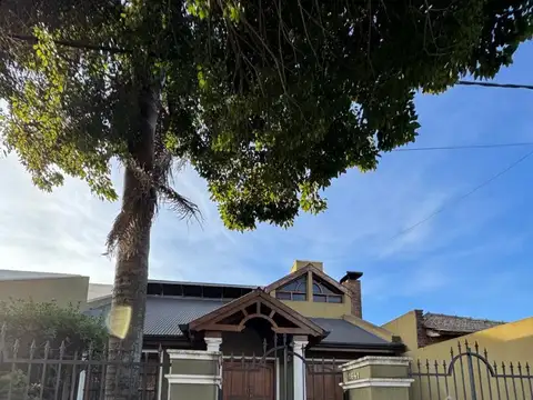 Hermosa casa de 4 habitaciones con todas las comodidades.
